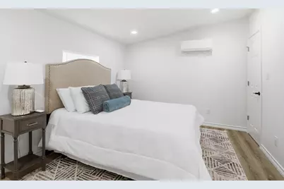 728 Driftwood Ln, Cottonwood Shores, TX 78657 - Photo 14