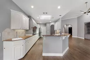 317 Short Circuit, Horseshoe Bay, TX 78657 - Photo 14