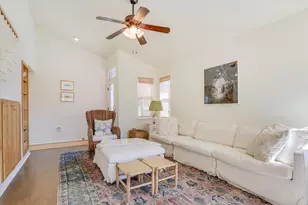 316 Mountain View, Sunrise Beach, TX 78643 - Photo 4