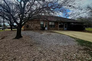 400 Cottonwood Dr, Kingsland, TX 78639 - Photo 1