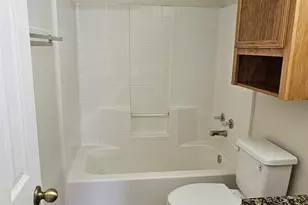 400 Cottonwood Dr, Kingsland, TX 78639 - Photo 8