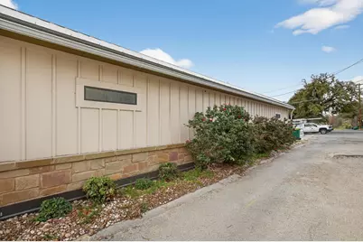 905 3rd Street, Marble Falls, TX 78654 - Photo 4