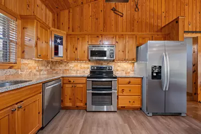 284 Skyview, Kingsland, TX 78639 - Photo 10