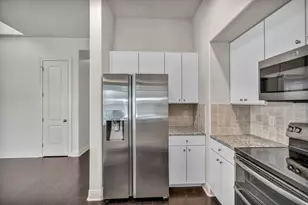 306 Enclave Cir, Horseshoe Bay, TX 78657 - Photo 10