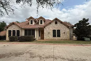 306 Enclave Cir, Horseshoe Bay, TX 78657 - Photo 2