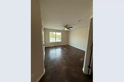 1710 E Avenue J, Lampasas, TX 76550 - Photo 6