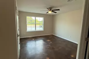 1710 E Ave J, Lampasas, TX 76550 - Photo 6
