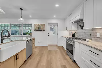 260 Flatrock Trail, Marble Falls, TX 78654 - Photo 16