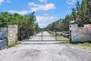 260 Flat Rock Trl, Marble Falls, TX 78654 - Photo 2