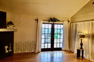 874 Sandy Mountain Dr, Sunrise Beach, TX 78643 - Photo 12