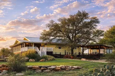 874 Sandy Mountain Dr, Sunrise Beach, TX 78643 - Photo 1