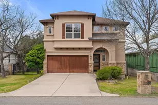 118 Bridgepoint Dr, Kingsland, TX 78643 - Photo 1