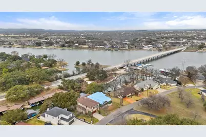 118 Bridgepoint Drive, Kingsland, TX 78643 - Photo 30