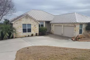 1405 Bay W Blvd, Horseshoe Bay, TX 78657 - Photo 2