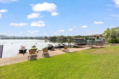 104 Cove E, Horseshoe Bay, TX 78657 - Photo 8