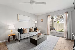 104 Cove E, Horseshoe Bay, TX 78657 - Photo 12