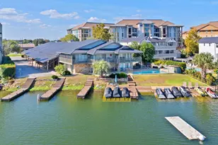 104 Cove E, Horseshoe Bay, TX 78657 - Photo 1