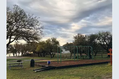 105 E Pine Drive, Granite Shoals, TX 78654 - Photo 20