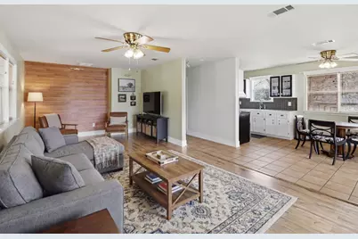 331 Grandview Drive, Horseshoe Bay, TX 78657 - Photo 8