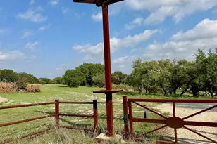 5 Barlow Dr, Briggs, TX 78608 - Photo 4