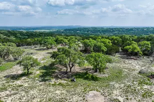 5 Barlow Dr, Briggs, TX 78608 - Photo 22