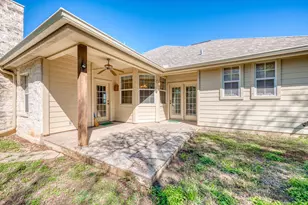 211 Gateway Pkwy, Marble Falls, TX 78654 - Photo 24