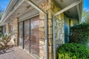 1504 Azure, Horseshoe Bay, TX 78657 - Photo 4