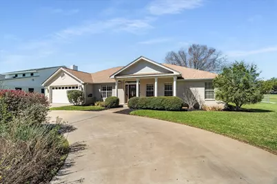 104 Firestone Place, Meadowlakes, TX 78654 - Photo 2