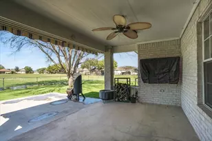 104 Firestone Pl, Meadowlakes, TX 78654 - Photo 18