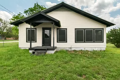 419 Avenue G Avenue, Marble Falls, TX 78654 - Photo 1