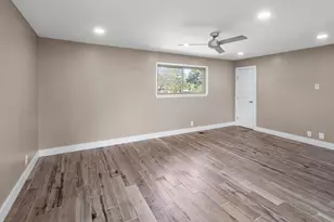 902 Sherwood Forest, Granite Shoals, TX 78654 - Photo 6