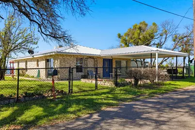 919 Lakeshore Loop, Tow, TX 78672 - Photo 2