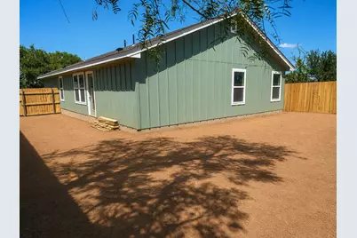 149 W Hickory Street, Granite Shoals, TX 78654 - Photo 10