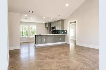 149 W Hickory Street, Granite Shoals, TX 78654 - Photo 4