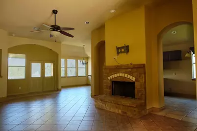 109 Primrose Ln, Marble Falls, TX 78654 - Photo 2