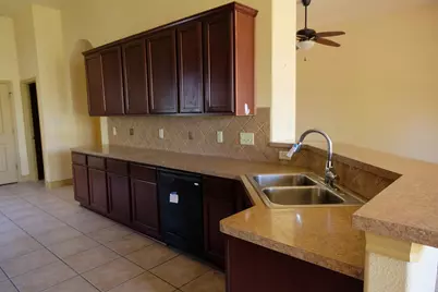 109 Primrose Ln, Marble Falls, TX 78654 - Photo 6