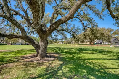 103 Keel Way, Horseshoe Bay, TX 78657 - Photo 12