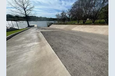 425 Lone Oak Drive, Burnet, TX 78611 - Photo 30