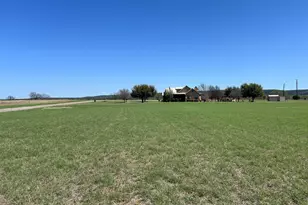 425 Lone Oak Drive, Burnet, TX 78611 - Photo 16