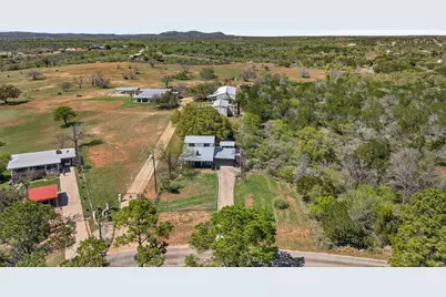 758 Sandy Mountain Drive, Sunrise Beach, TX 78643 - Photo 32