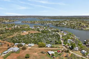 758 Sandy Mountain Dr, Sunrise Beach, TX 78643 - Photo 34