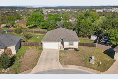 102 Ladera Cove, Marble Falls, TX 78654 - Photo 2