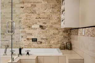 1450 Los Escondidos St, Marble Falls, TX 78654 - Photo 20