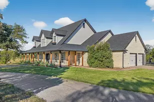 435 Oxbow Trail, Marble Falls, TX 78654 - Photo 1