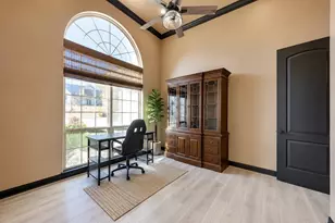 303 Left Ln, Horseshoe Bay, TX 78657 - Photo 20