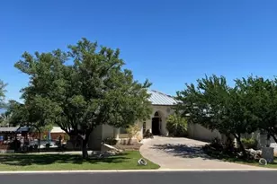 303 Left Ln, Horseshoe Bay, TX 78657 - Photo 2