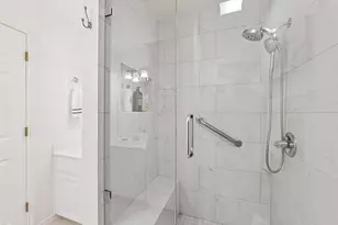 531 Pecan Creek Dr, Horseshoe Bay, TX 78657 - Photo 12