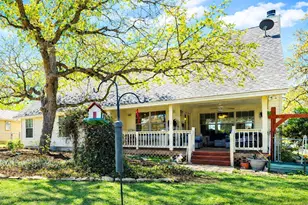 531 Pecan Creek Dr, Horseshoe Bay, TX 78657 - Photo 16