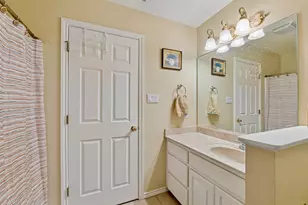 531 Pecan Creek Dr, Horseshoe Bay, TX 78657 - Photo 14