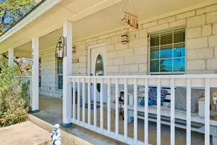 531 Pecan Creek Dr, Horseshoe Bay, TX 78657 - Photo 4